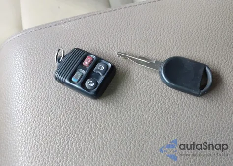 2007 Ford Explorer Eddie Bauer z USA, uszkodzony, nr VIN 1FMEU74857UA79456